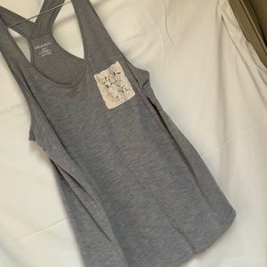 Xhilaration top medium workout